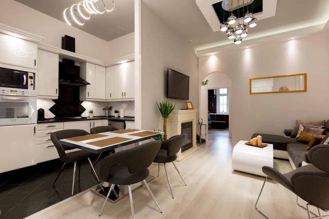 Luxury Dream Home In The Absolute Center Budapest Eksteriør bilde